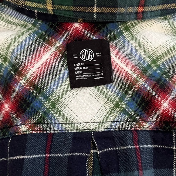 BDG LADIES FLANEL PLAID OVERSIZED SHIRT COTTON s/p - Picture 3 of 6